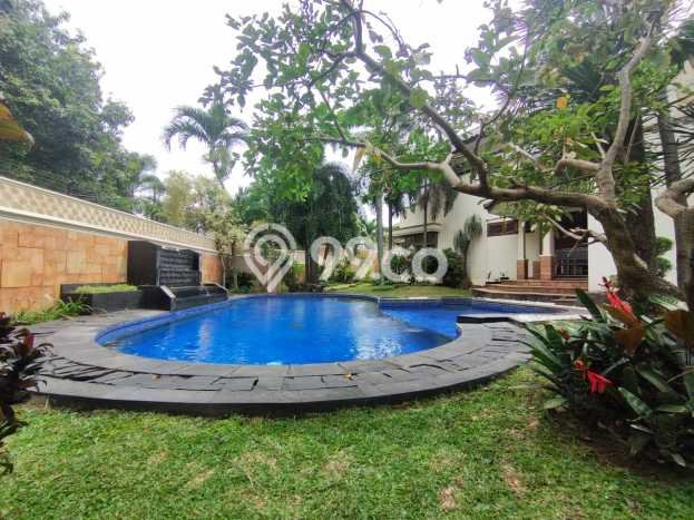 Dijual Rumah Premium dengan Fasilitas Sekitar Komplit di Cilandak, Jakarta Selatan Dijual Rumah Premium dengan Fasilitas Sekitar Komplit di Cilandak, Jakarta Selatan