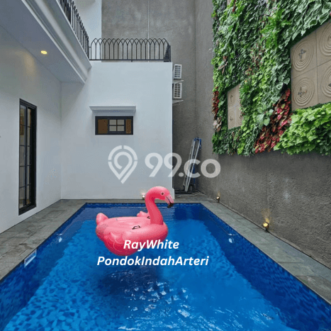 Rumah Mewah LB 400m2 Siap Huni Desain Elegan di Pondok Indah, Jakarta Selatan Rumah Mewah LB 400m2 Siap Huni Desain Elegan di Pondok Indah, Jakarta Selatan