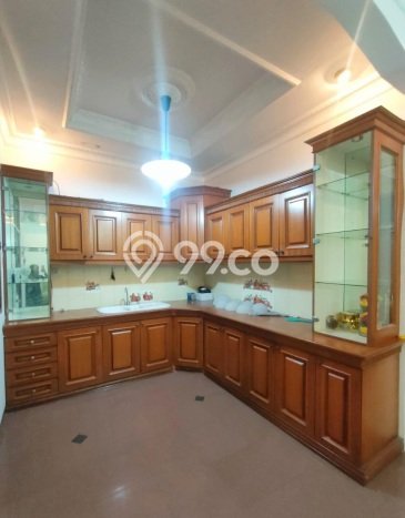 Dijual Rumah Premium dengan Fasilitas Sekitar Lengkap di Pesanggrahan, Jakarta Selatan Dijual Rumah Premium dengan Fasilitas Sekitar Lengkap di Pesanggrahan, Jakarta Selatan