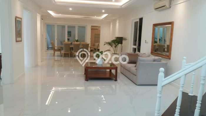 Rumah Sewa Jakarta Selatan LT 550m2 LB 500m2 Kawasan Kemang Rumah Sewa Jakarta Selatan LT 550m2 LB 500m2 Kawasan Kemang