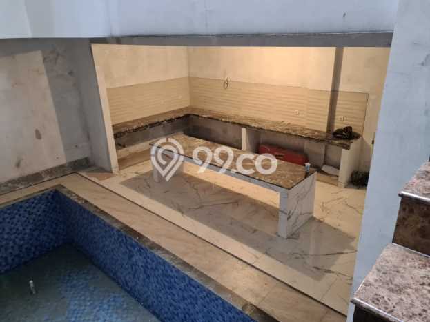 Rumah Luxury Modern Tanpa Renovasi di Kemang Jakarta Selatan Rumah Luxury Modern Tanpa Renovasi di Kemang Jakarta Selatan