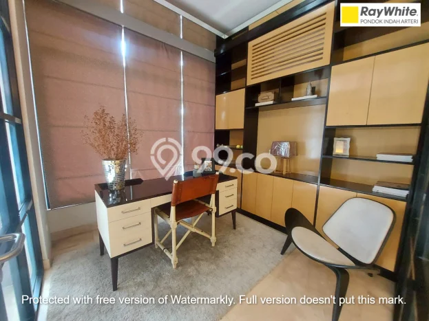 Rumah Luxury Modern Tanpa Renovasi di Kedoya Selatan Jakarta Barat Rumah Luxury Modern Tanpa Renovasi di Kedoya Selatan Jakarta Barat