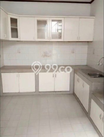 Rumah Mewah LB 200m2 Siap Pakai Desain Elegan di Pondok Indah, Jakarta Selatan Rumah Mewah LB 200m2 Siap Pakai Desain Elegan di Pondok Indah, Jakarta Selatan