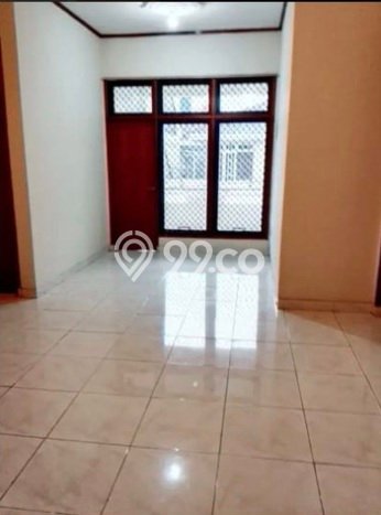 Rumah Mewah LB 200m2 Siap Pakai Desain Elegan di Pondok Indah, Jakarta Selatan Rumah Mewah LB 200m2 Siap Pakai Desain Elegan di Pondok Indah, Jakarta Selatan