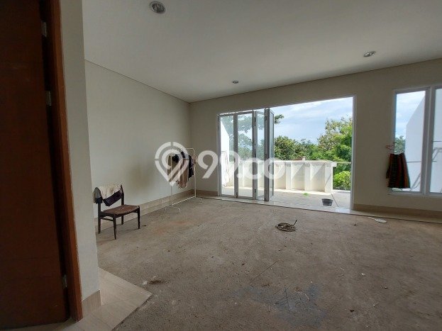 Rumah Luxury Modern Tanpa Renovasi di Kemang Jakarta Selatan Rumah Luxury Modern Tanpa Renovasi di Kemang Jakarta Selatan