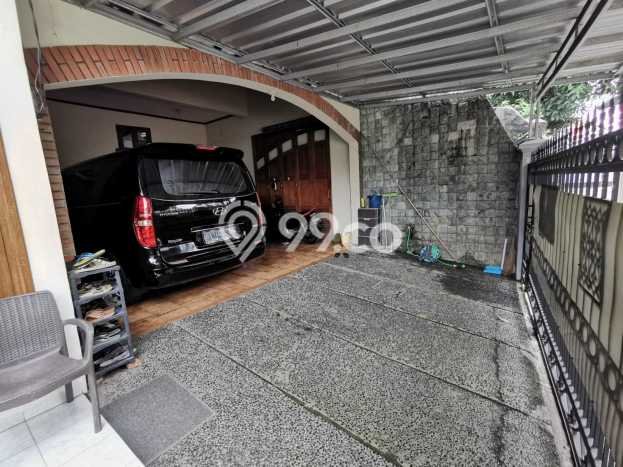 For Sale! Luxury House LT 272m2 Desain Elegan di Cipete For Sale! Luxury House LT 272m2 Desain Elegan di Cipete