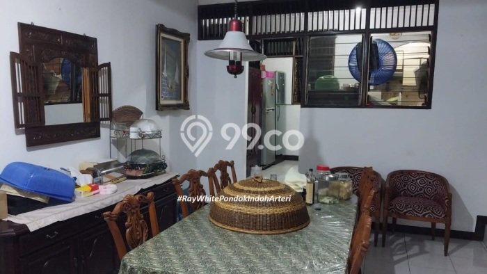 Rumah Elit LB 267m2 Siap Huni Desain Elegan di Pondok Indah, Jakarta Selatan Rumah Elit LB 267m2 Siap Huni Desain Elegan di Pondok Indah, Jakarta Selatan