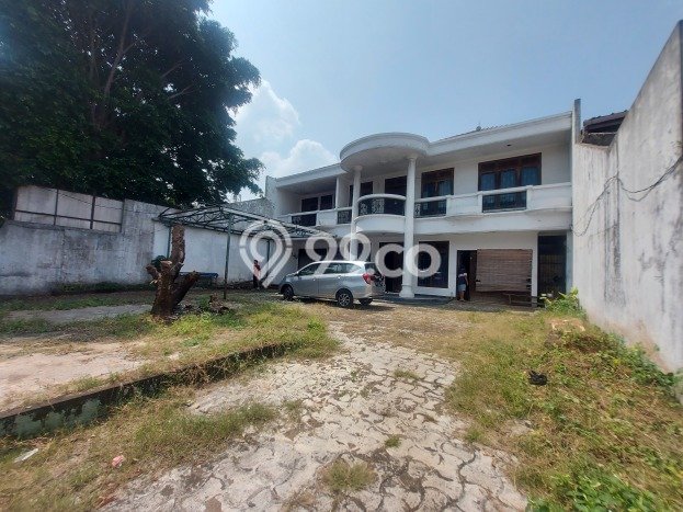 Rumah Luxury Modern Tanpa Renovasi di Veteran Jakarta Selatan Rumah Luxury Modern Tanpa Renovasi di Veteran Jakarta Selatan