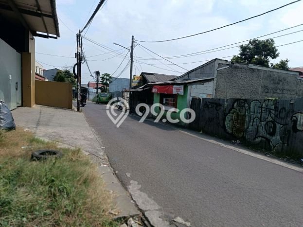 For Sale Rumah 2 Kamar Lokasi Strategis Nyaman dan Strategis di BSD For Sale Rumah 2 Kamar Lokasi Strategis Nyaman dan Strategis di BSD