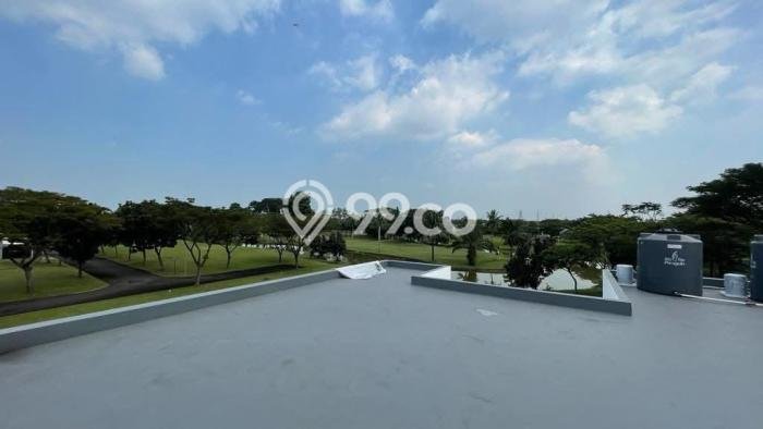 Dijual Rumah Luas Elegan Dengan View Cantik di Suvarna Sutera, Tangerang Dijual Rumah Luas Elegan Dengan View Cantik di Suvarna Sutera, Tangerang