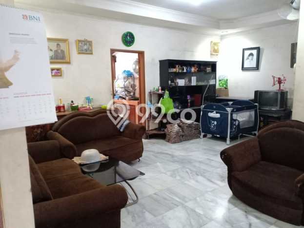 Jual Rumah Strategis Bagus Punya 3 KT di Pondok Aren Tangerang Selatan SHM Jual Rumah Strategis Bagus Punya 3 KT di Pondok Aren Tangerang Selatan SHM