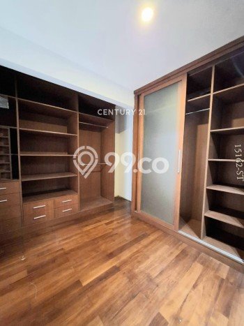 Jual Rumah Luas Elegan Dengan View Cantik di Bintaro, Tangerang Selatan Jual Rumah Luas Elegan Dengan View Cantik di Bintaro, Tangerang Selatan