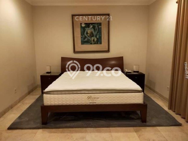 Rumah Mewah LB 477m2 Siap Huni Desain Elegan di Pondok Indah, Jakarta Selatan Rumah Mewah LB 477m2 Siap Huni Desain Elegan di Pondok Indah, Jakarta Selatan