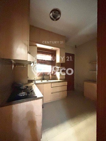 Hunian Elit LB 147m2 Siap Huni Desain Elegan di Pondok Indah, Jakarta Selatan Hunian Elit LB 147m2 Siap Huni Desain Elegan di Pondok Indah, Jakarta Selatan