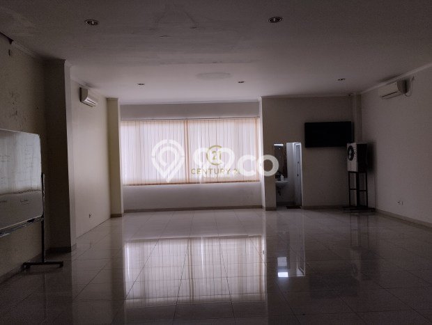 Ruko di , Luas 800m2m², Kawasan Bisnis, Ramai Ruko di , Luas 800m2m², Kawasan Bisnis, Ramai