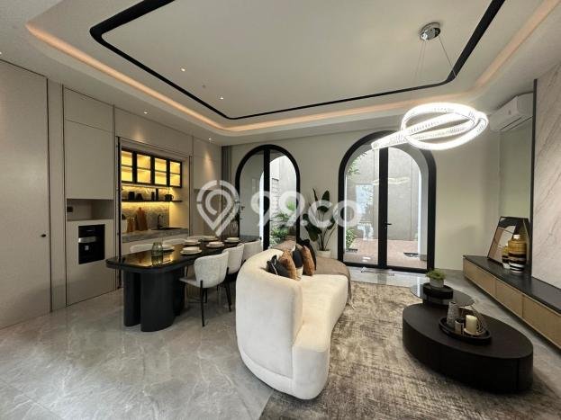 For Sale! Luxury House LT 240m2 Desain Elegan di Graha For Sale! Luxury House LT 240m2 Desain Elegan di Graha