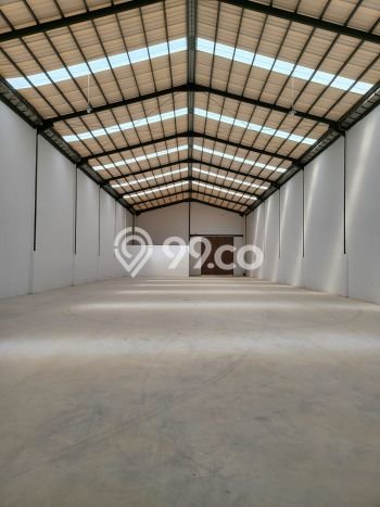 Area Strategis! Disewakan Gudang Lokasi Pakuhaji, Tangerang Cocok untuk Bisnis Area Strategis! Disewakan Gudang Lokasi Pakuhaji, Tangerang Cocok untuk Bisnis