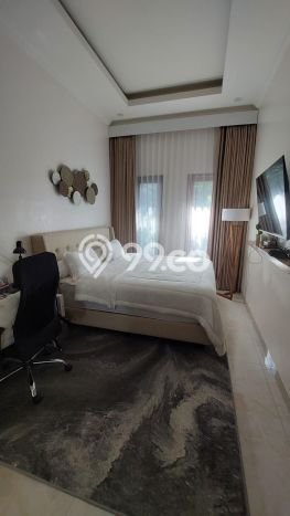 Hunian Eksklusif Siap Huni LT 180m2 di Cakung, Jakarta Timur Hunian Eksklusif Siap Huni LT 180m2 di Cakung, Jakarta Timur