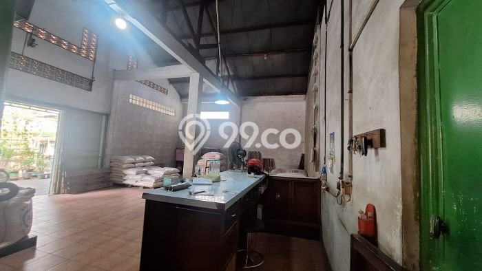 Gudang Kawasan , Luas 330m2m², Lokasi Premium Gudang Kawasan , Luas 330m2m², Lokasi Premium