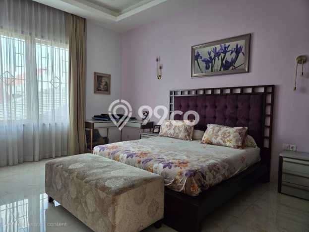 Rumah Elit Modern Siap Huni di Rawamangun Jakarta Timur Rumah Elit Modern Siap Huni di Rawamangun Jakarta Timur