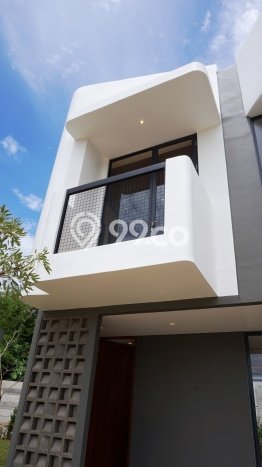 Hunian Nyaman Asri 2 KT Siap Pakai di BSD Tangerang Hunian Nyaman Asri 2 KT Siap Pakai di BSD Tangerang