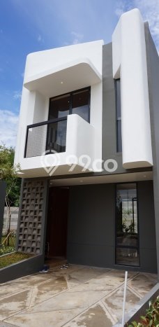 Hunian Nyaman Asri 2 KT Siap Pakai di BSD Tangerang Hunian Nyaman Asri 2 KT Siap Pakai di BSD Tangerang
