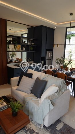 Hunian Nyaman Asri 2 KT Siap Pakai di BSD Tangerang Hunian Nyaman Asri 2 KT Siap Pakai di BSD Tangerang