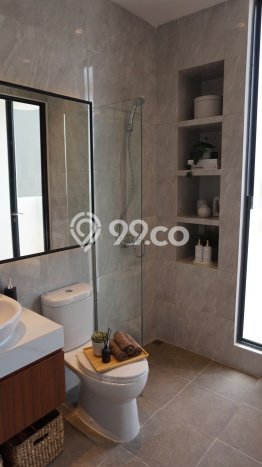 Hunian Nyaman Asri 2 KT Siap Pakai di BSD Tangerang Hunian Nyaman Asri 2 KT Siap Pakai di BSD Tangerang