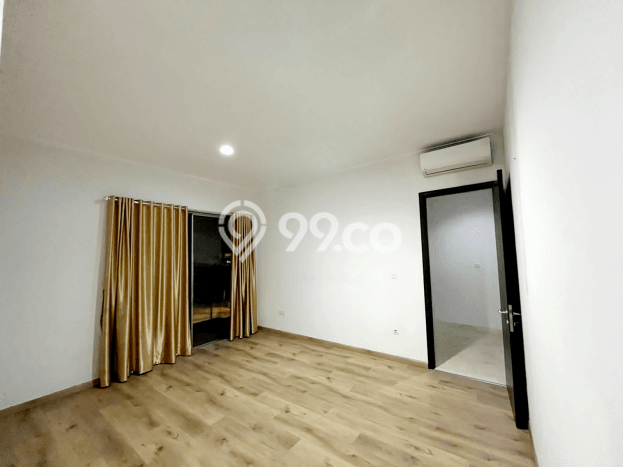 Rumah Elit LB 160m2 Siap Pakai Desain Elegan di Pantai Indah Kapuk, Jakarta Utara Rumah Elit LB 160m2 Siap Pakai Desain Elegan di Pantai Indah Kapuk, Jakarta Utara