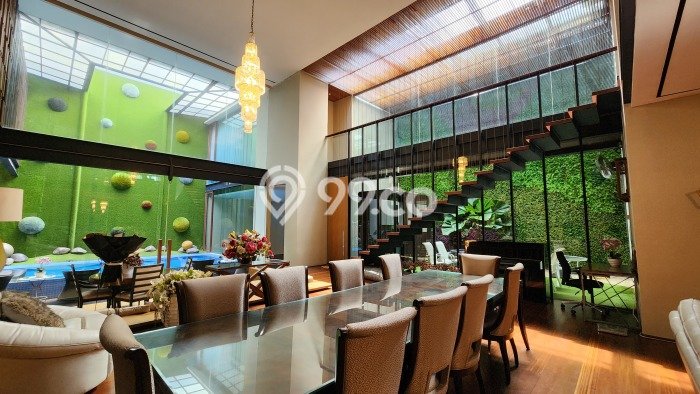 Rumah Elit LB 1000m2 Siap Pakai Desain Elegan di Permata Hijau, Jakarta Selatan Rumah Elit LB 1000m2 Siap Pakai Desain Elegan di Permata Hijau, Jakarta Selatan