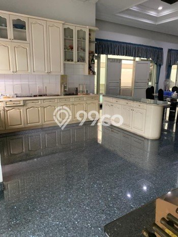 Dijual Rumah Mewah Megah Dengan View Eksklusif di Pluit, Jakarta Utara Dijual Rumah Mewah Megah Dengan View Eksklusif di Pluit, Jakarta Utara