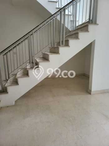 Jual Rumah Mewah Megah Dengan View Cantik di Pantai Indah Kapuk, Jakarta Utara Jual Rumah Mewah Megah Dengan View Cantik di Pantai Indah Kapuk, Jakarta Utara