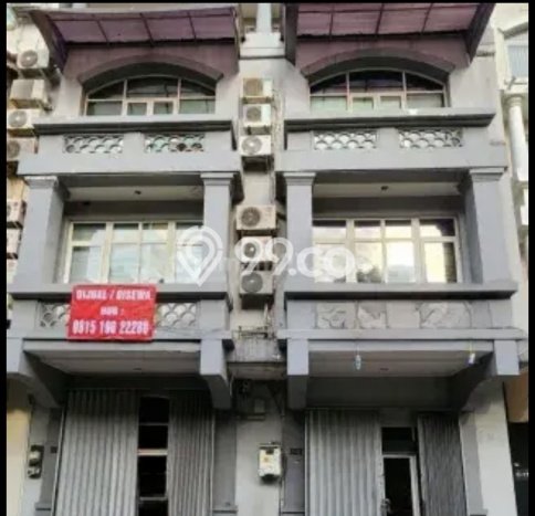Disewakan Ruko di Pusat Kota Jakarta Selatan Ramai Strategis Disewakan Ruko di Pusat Kota Jakarta Selatan Ramai Strategis