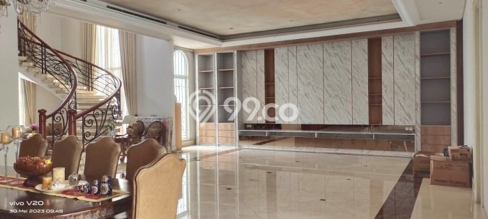 Rumah Luxury Modern Tanpa Renovasi di Pluit Jakarta Utara Rumah Luxury Modern Tanpa Renovasi di Pluit Jakarta Utara
