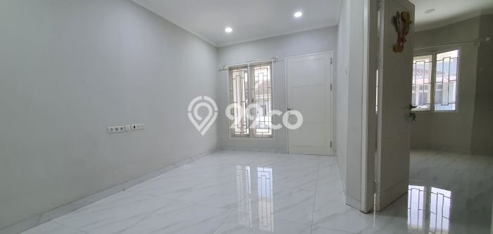 Rumah Elit Modern Siap Huni di Pantai Indah Kapuk Jakarta Utara Rumah Elit Modern Siap Huni di Pantai Indah Kapuk Jakarta Utara