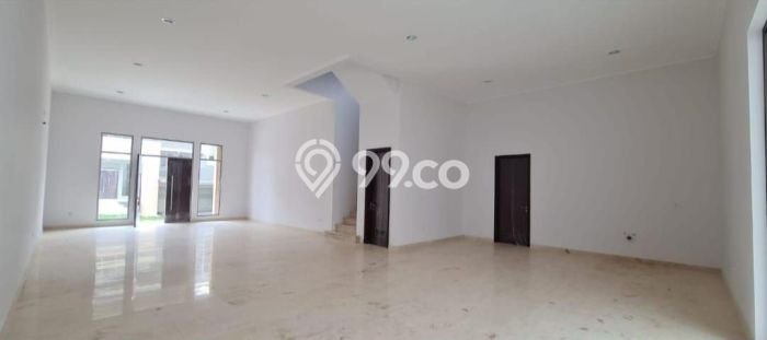 Disewakan! Rumah 4 Kamar Tidur &
4 Kamar Mandi di Pantai Indah Kapuk, Jakarta Utara Disewakan! Rumah 4 Kamar Tidur &
4 Kamar Mandi di Pantai Indah Kapuk, Jakarta Utara
