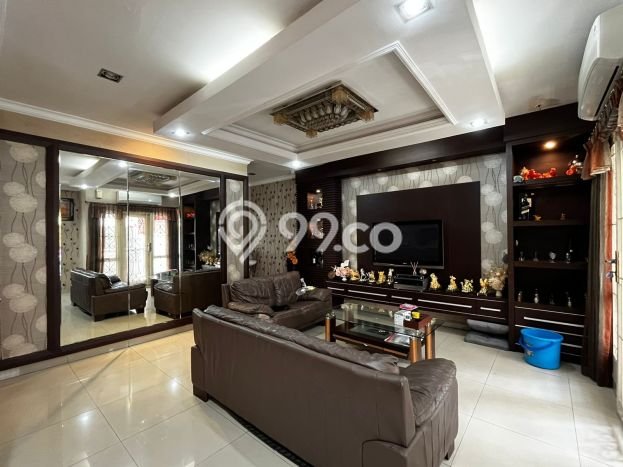 Rumah Elit Modern Tanpa Renovasi di Pluit Jakarta Utara Rumah Elit Modern Tanpa Renovasi di Pluit Jakarta Utara