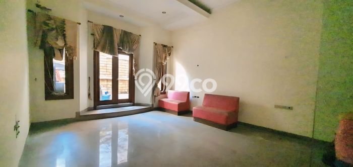 Rumah Elit Modern Tanpa Renovasi di Pluit Jakarta Utara Rumah Elit Modern Tanpa Renovasi di Pluit Jakarta Utara