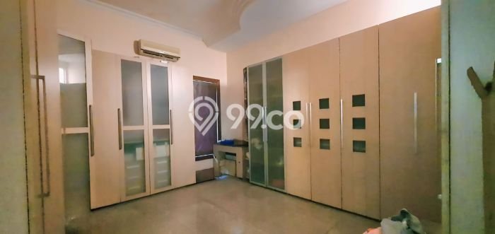 Rumah Elit Modern Tanpa Renovasi di Pluit Jakarta Utara Rumah Elit Modern Tanpa Renovasi di Pluit Jakarta Utara