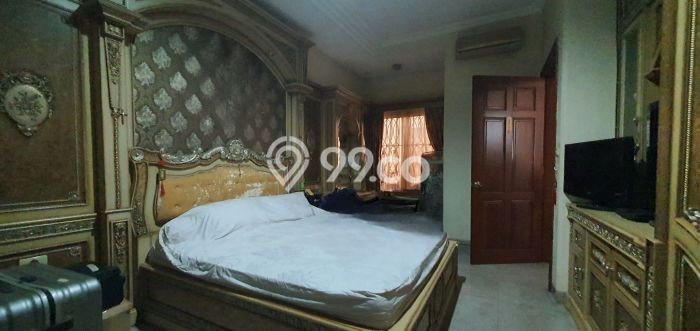Disewakan Rumah Harga Terjangkau di Pluit Jakarta Utara dengan 6 Kamar Tidur Disewakan Rumah Harga Terjangkau di Pluit Jakarta Utara dengan 6 Kamar Tidur