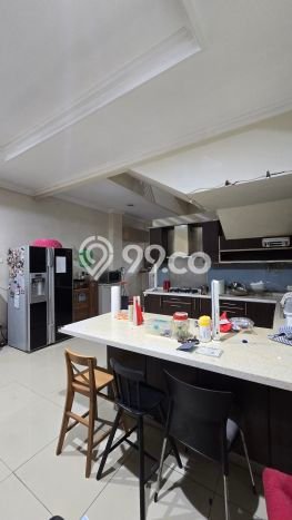 Unit Ruko Disewakan di Muara Karang di Area Ramai & Strategis Unit Ruko Disewakan di Muara Karang di Area Ramai & Strategis