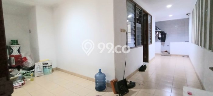 Dijual Rumah Luas Megah Dengan View Eksklusif di Villa Meruya, Jakarta Barat Dijual Rumah Luas Megah Dengan View Eksklusif di Villa Meruya, Jakarta Barat