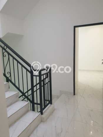 For Sale Rumah Elit Exclusive di Penjaringan, Jakarta Utara For Sale Rumah Elit Exclusive di Penjaringan, Jakarta Utara