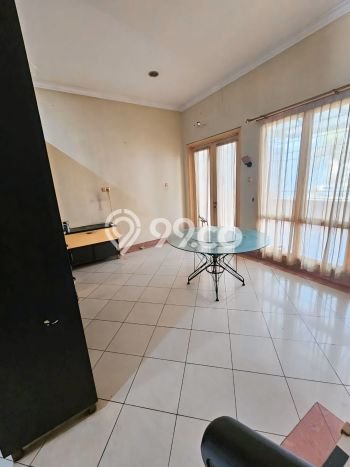 Ready to Use! Luxury House LT 144m2 Desain Elegan di Pantai Indah Kapuk Ready to Use! Luxury House LT 144m2 Desain Elegan di Pantai Indah Kapuk