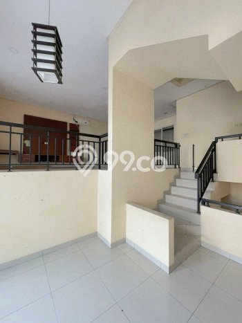 Rumah sewa siap huni 4 KT di Pantai Indah Kapuk, Jakarta Utara Rumah sewa siap huni 4 KT di Pantai Indah Kapuk, Jakarta Utara