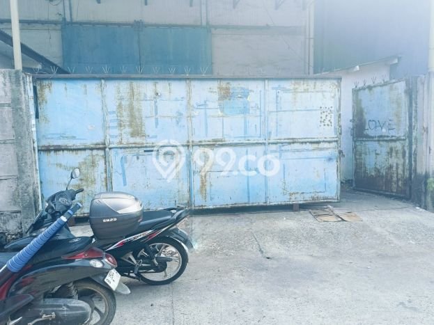 Unit Gudang Disewakan di Kalideres di Area Ramai & Strategis Unit Gudang Disewakan di Kalideres di Area Ramai & Strategis
