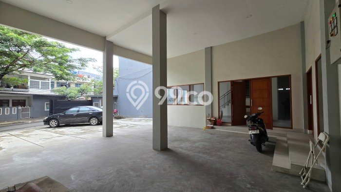 Siap Huni Hunian Elit 9 Kamar di Kemayoran Dekat ke Mana Pun Siap Huni Hunian Elit 9 Kamar di Kemayoran Dekat ke Mana Pun