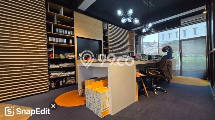 Area Ramai! Ruko Dijual di Penjaringan untuk Bisnis Luas Bangunan 300m2 Area Ramai! Ruko Dijual di Penjaringan untuk Bisnis Luas Bangunan 300m2