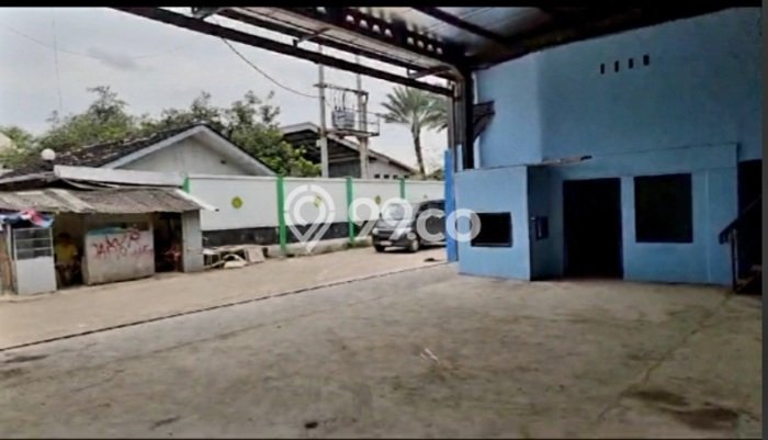 Gudang bagus disewakan di Serpong Utara Tangerang Selatan dengan LB 1800m2 harga sewa terbaik Gudang bagus disewakan di Serpong Utara Tangerang Selatan dengan LB 1800m2 harga sewa terbaik