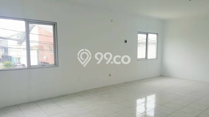 Unit Gudang Dijual di Tangerang Tangerang Luas Bangunan 324m2 Unit Gudang Dijual di Tangerang Tangerang Luas Bangunan 324m2
